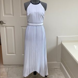 White and navy fit to flare dress (00P)
